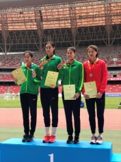 D:\D\训练\年度宣传材料\2018年\2018年全国田径锦标赛\李玲、陈巧玲.jpg
